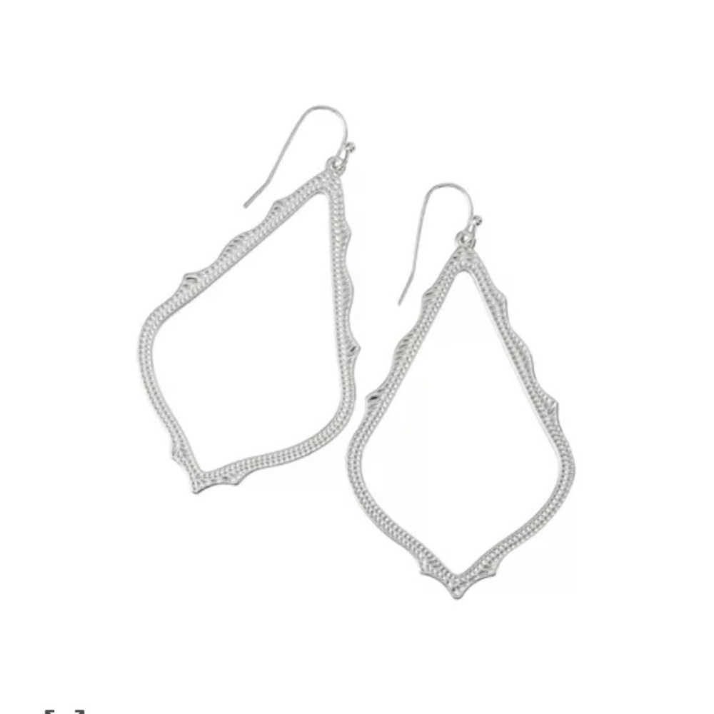 Kendra Scott Sophia  Drop Earrings in Silver